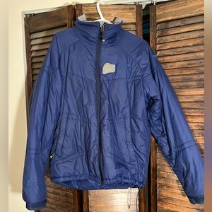 Mountain hardwear blue puff coat